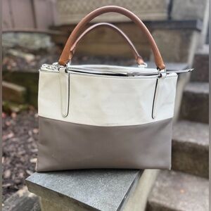 Gorgeous color block Coach retro borough bag in grey and white/cream